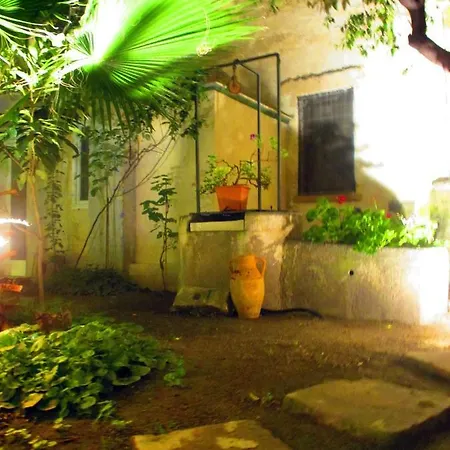 Dimora Villani Bed & Breakfast